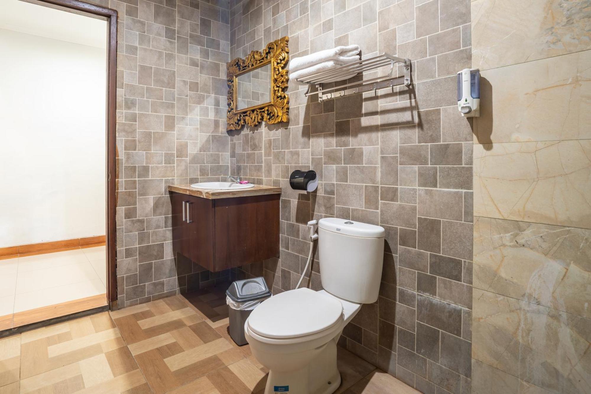 Nirmala Guest House Surf Керамас Екстериор снимка